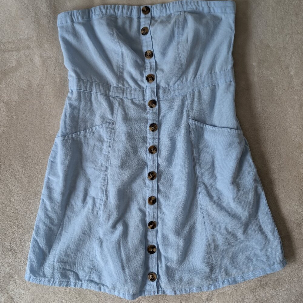 3/$30 Cotton and linen strapless button down Mini dress